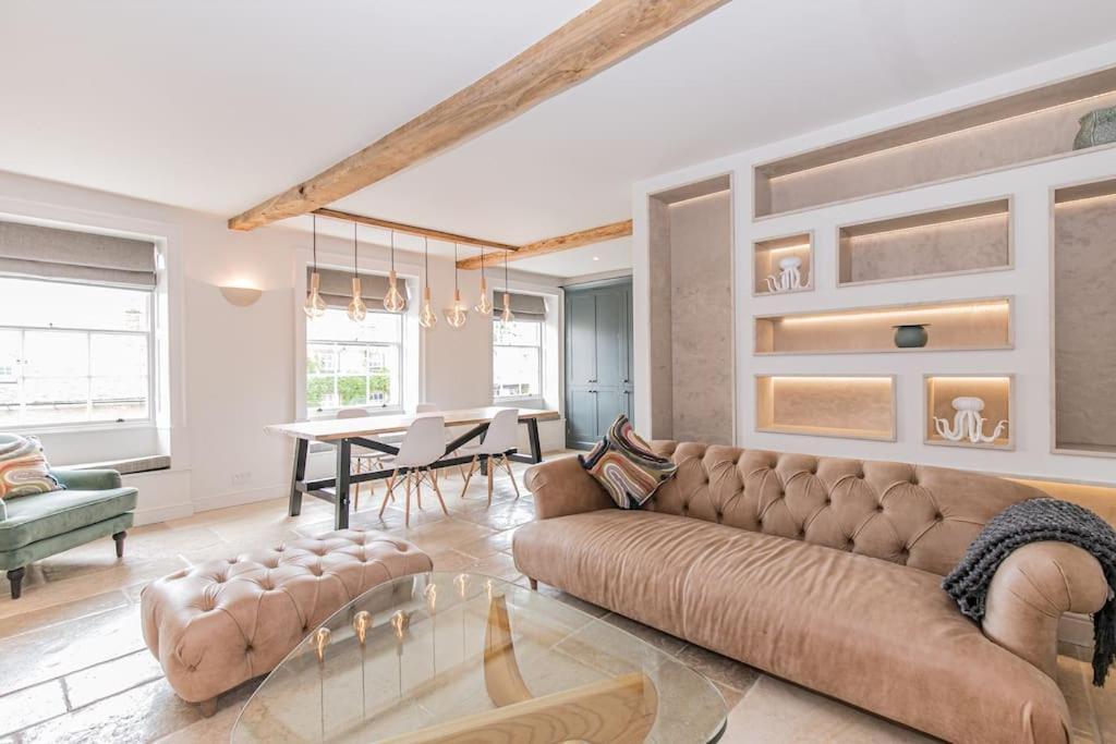 Oxfordshire Living - The Vanbrugh Apartment - ウッドストック エクステリア 写真