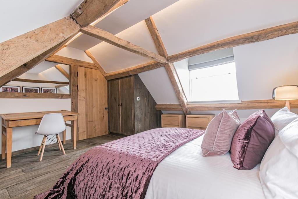 Oxfordshire Living - The Vanbrugh Apartment - ウッドストック エクステリア 写真